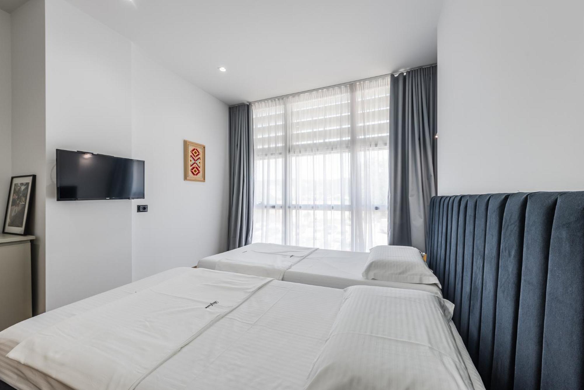 Polifonia City Loft By Kondo Stays Vlorë Exterior foto
