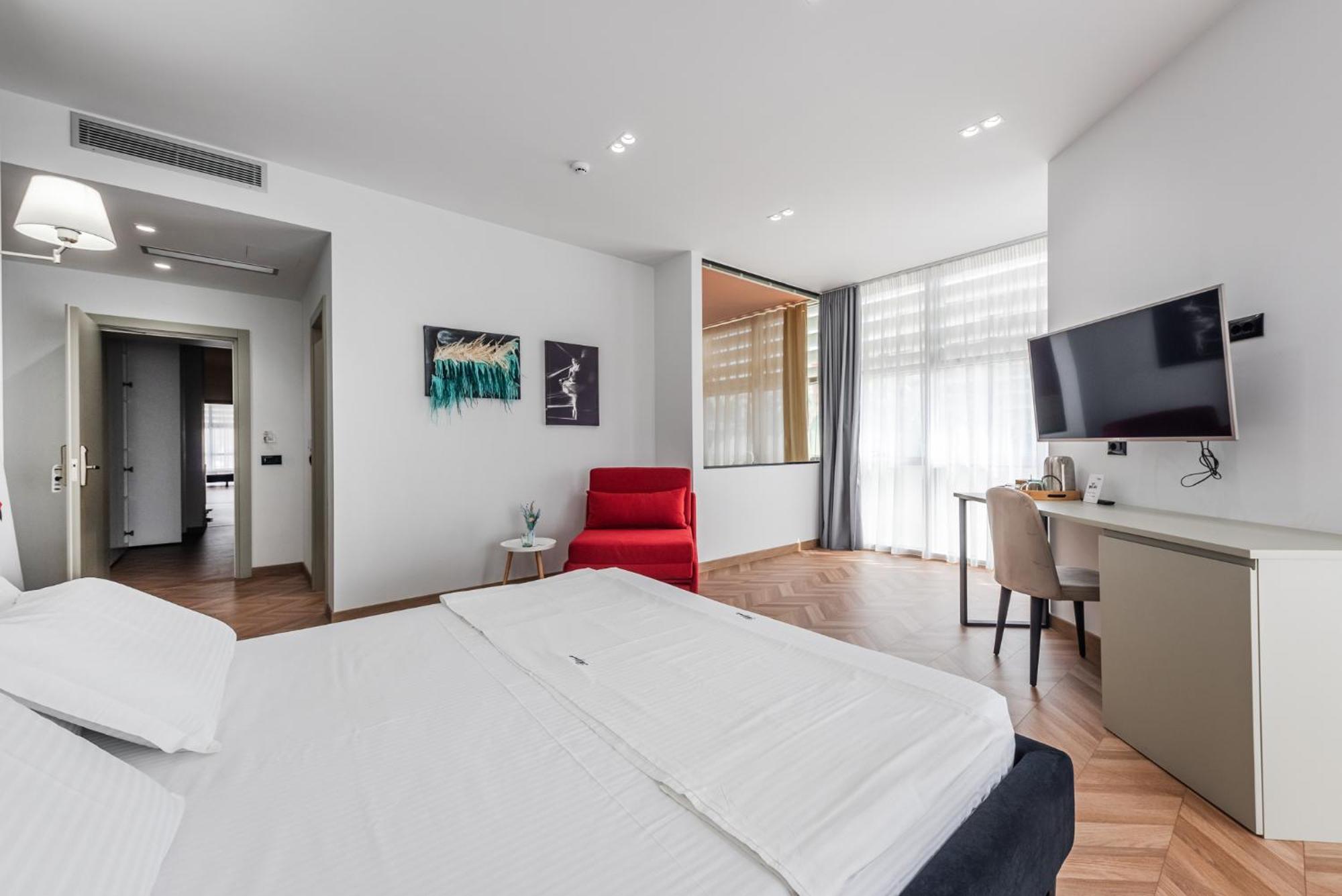 Polifonia City Loft By Kondo Stays Vlorë Exterior foto